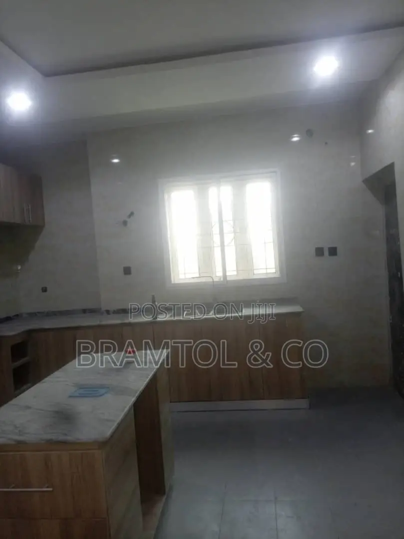 4bdrm Townhouse / Terrace in River Park, Lugbe District for rent in Lugbe District