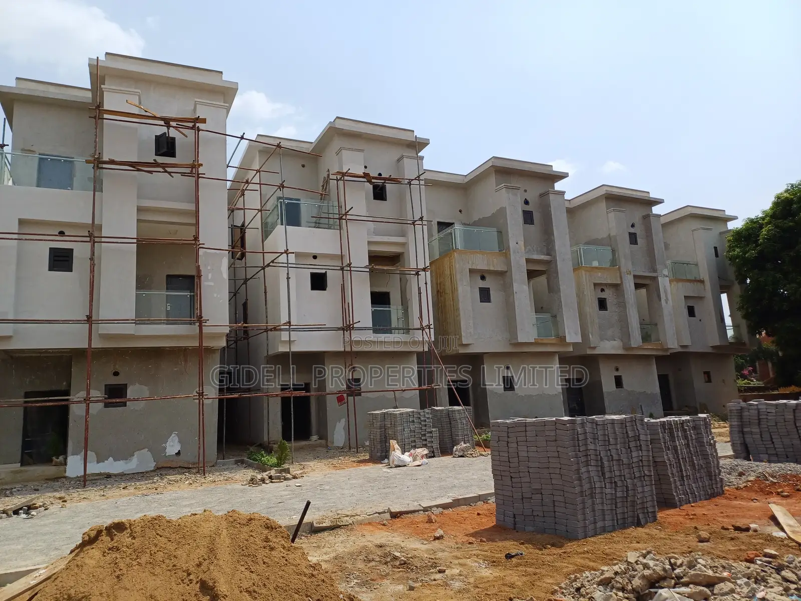 5bdrm Townhouse/Terrace in Mabushi for sale in Mabushi