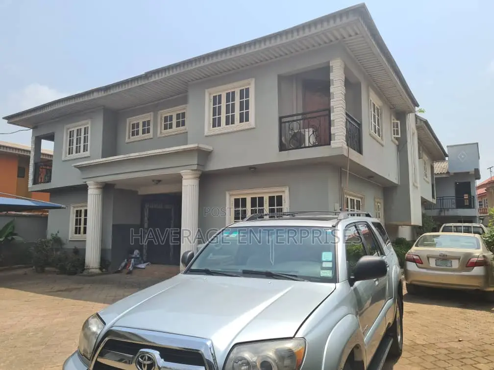 5bdrm Duplex in Okota for sale in Okota