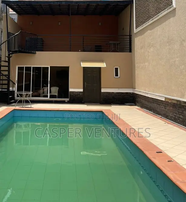 4bdrm Townhouse / Terrace in Osapa for rent in Osapa london