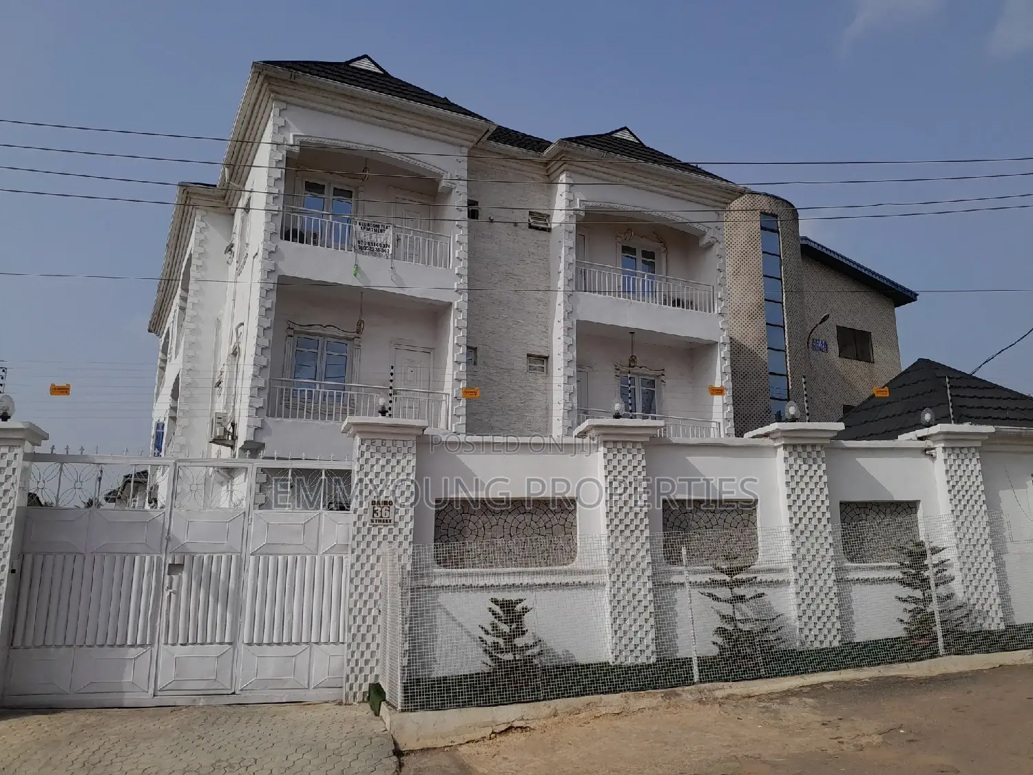 Furnished 3bdrm Apartment in Ketu-Ikosi for rent in Ketu-Ikosi