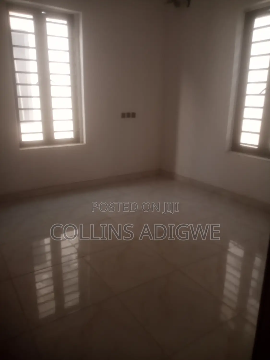 4bdrm Duplex in Service Estate, Chevron for sale in Chevron