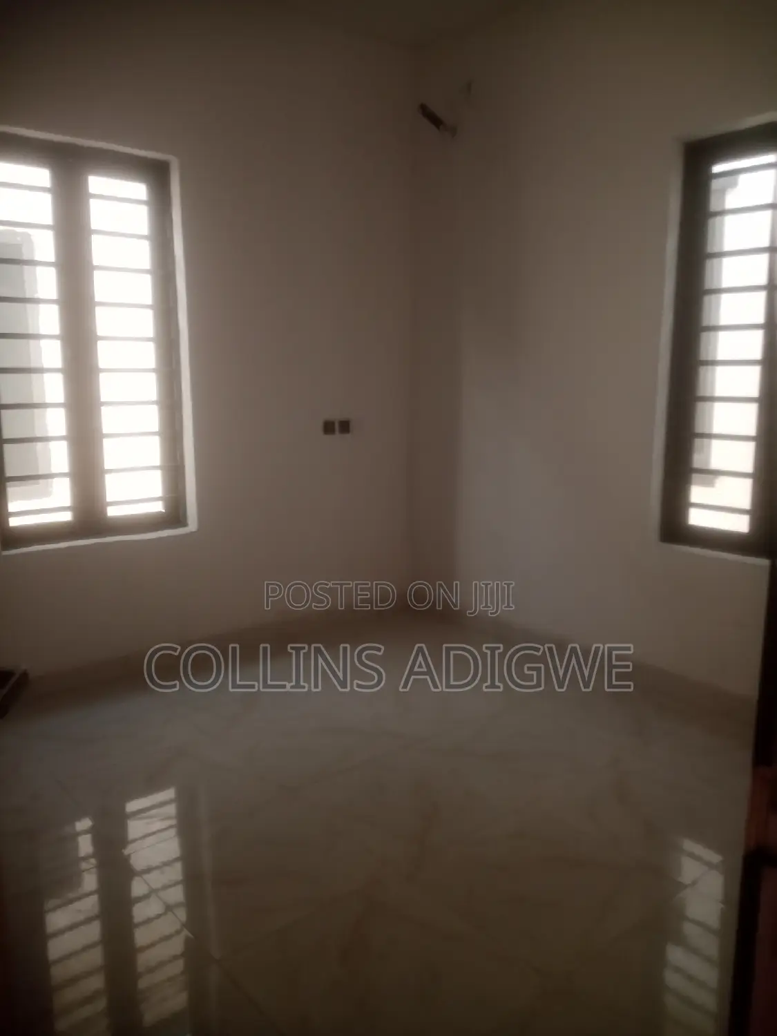 4bdrm Duplex in Orchid Road -Lekke, Chevron for sale in Chevron