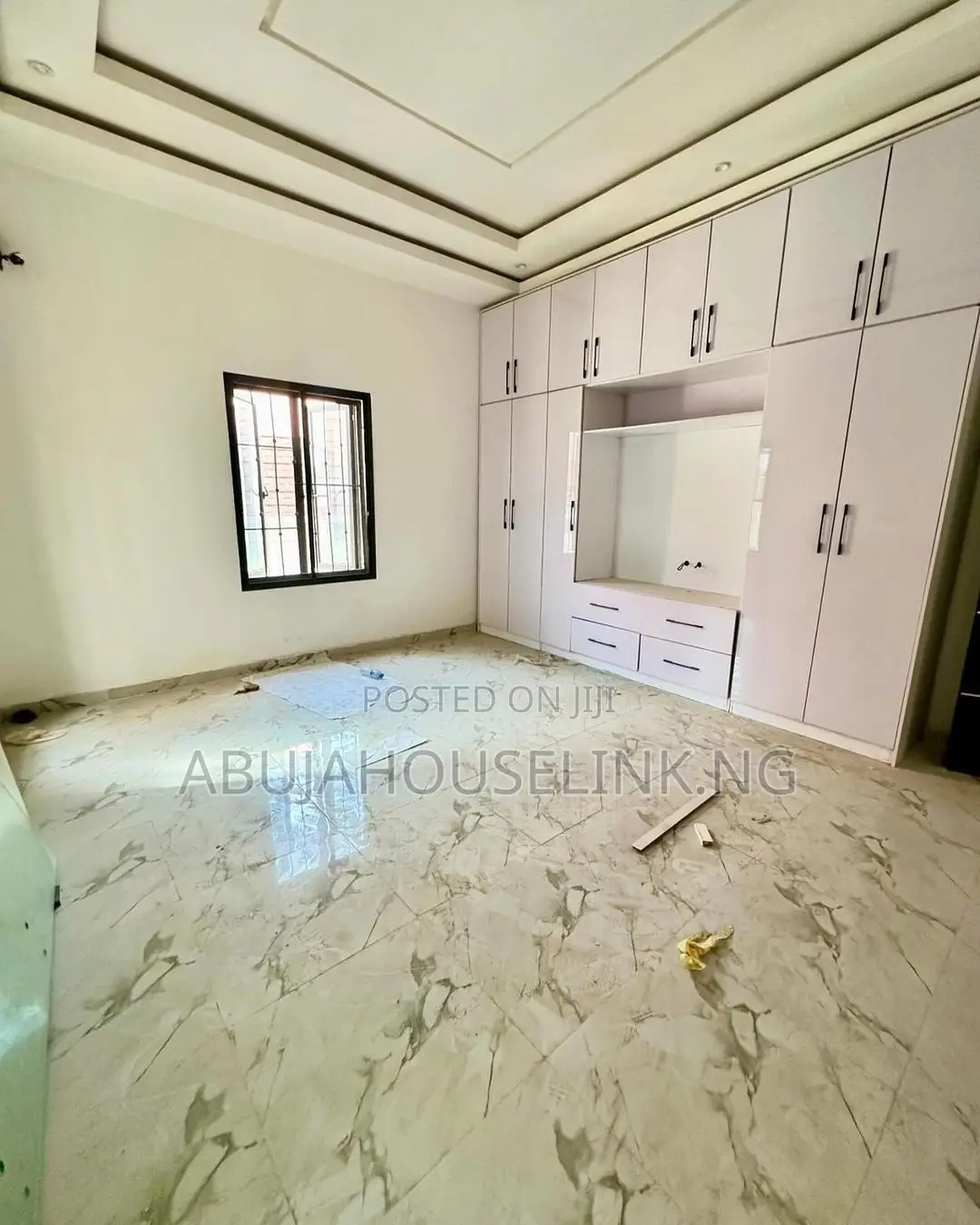 5bdrm Duplex in Guzape Abuja for sale in Guzape District