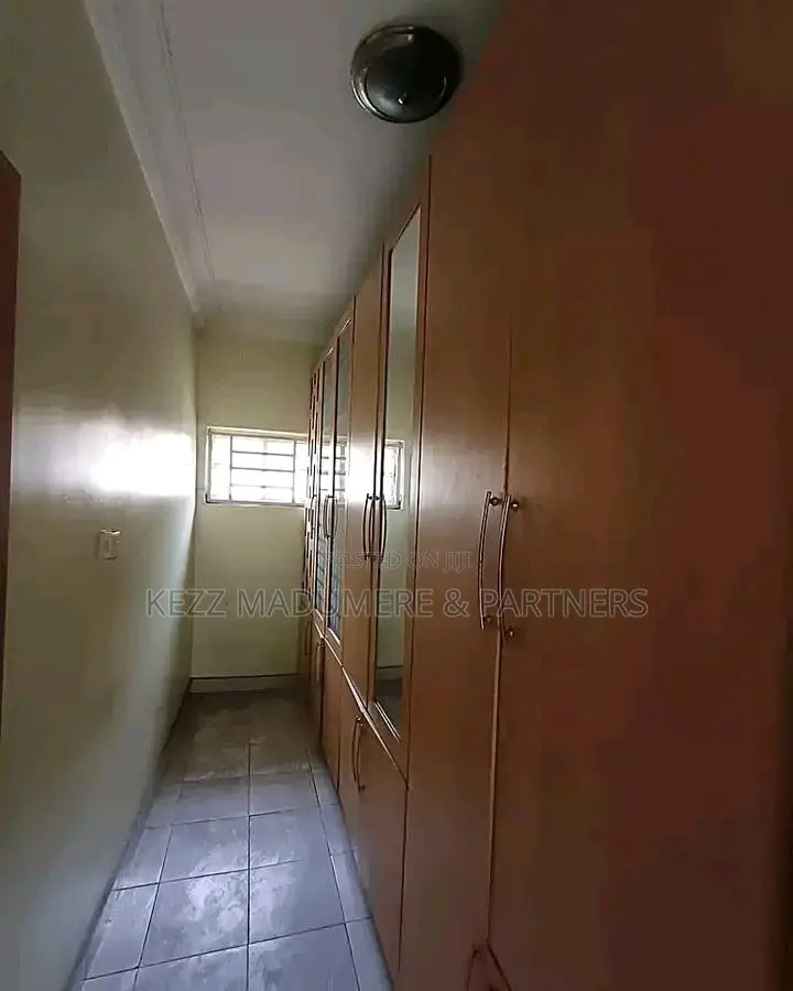 5bdrm Duplex in Institution Layout, Owerri for sale in Owerri