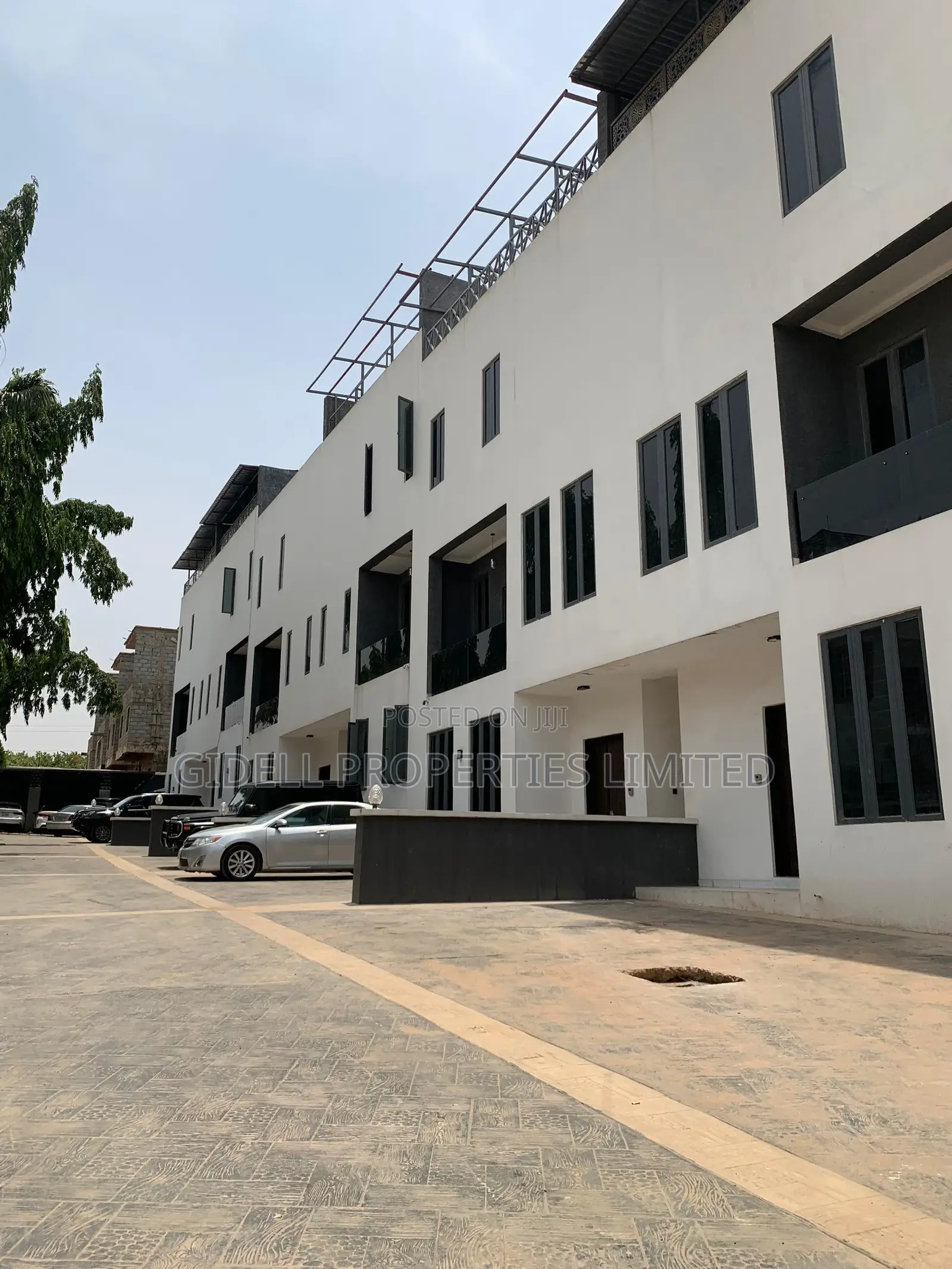 5bdrm Townhouse / Terrace in Asokoro for rent in Asokoro
