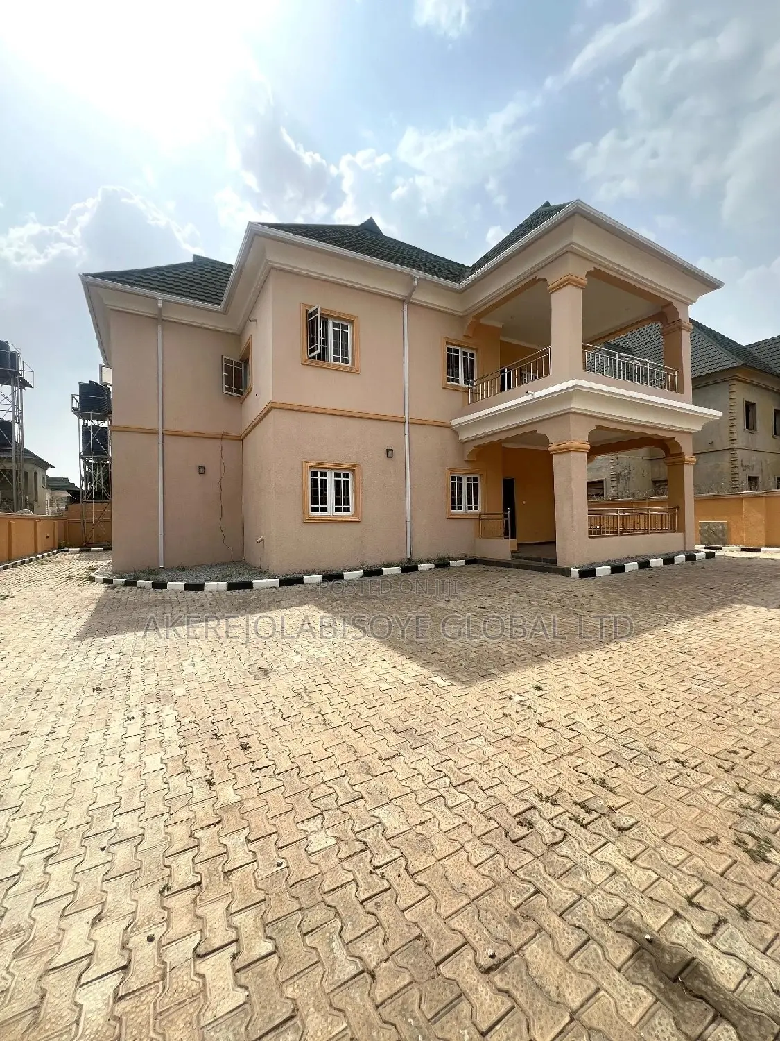 4bdrm Duplex In In An Estate For Sale in Life Camp