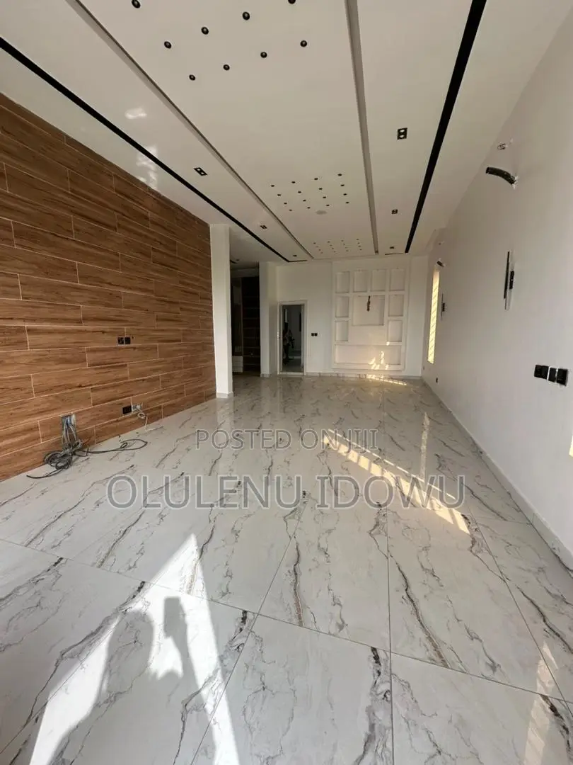 Furnished 5bdrm Duplex in Lagos Island / Lagos Island for sale in Lagos Island / Lagos Island