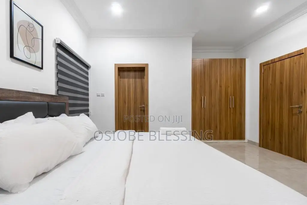 3 Bedrooms With Pool in Victoria Island in Victoria Island