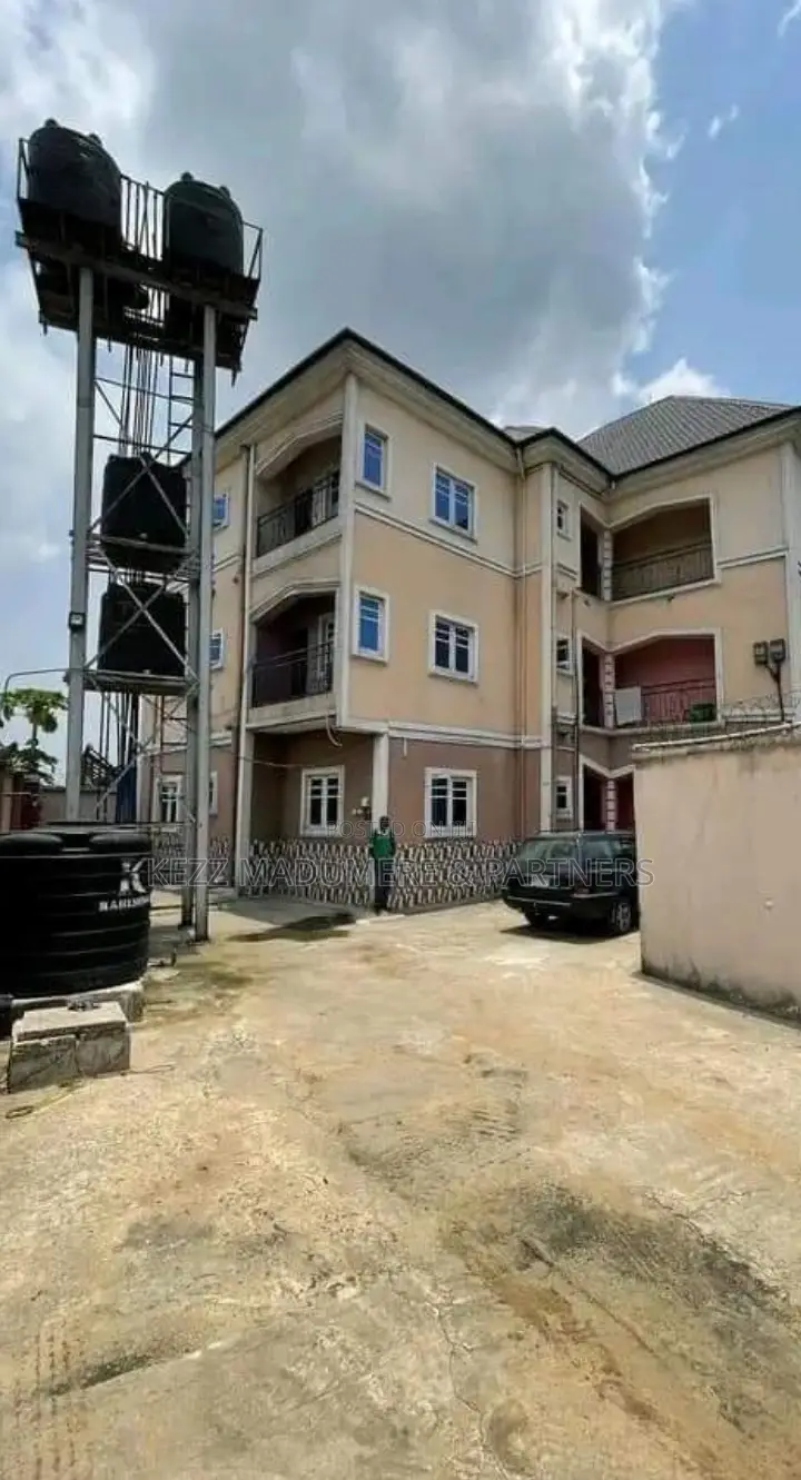 6bdrm Block of Flats in At Elelenwo , Port for sale in Port-Harcourt