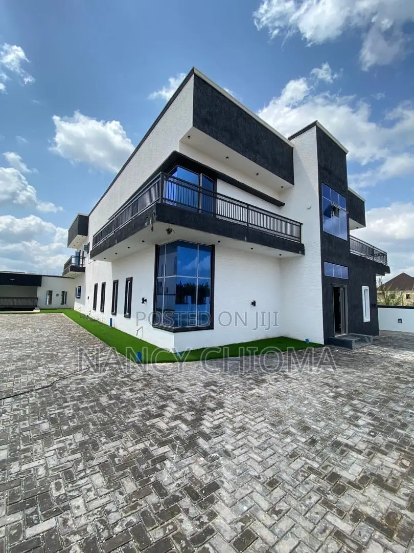 Furnished 5bdrm Duplex in Spotters, Enugu for sale in Enugu
