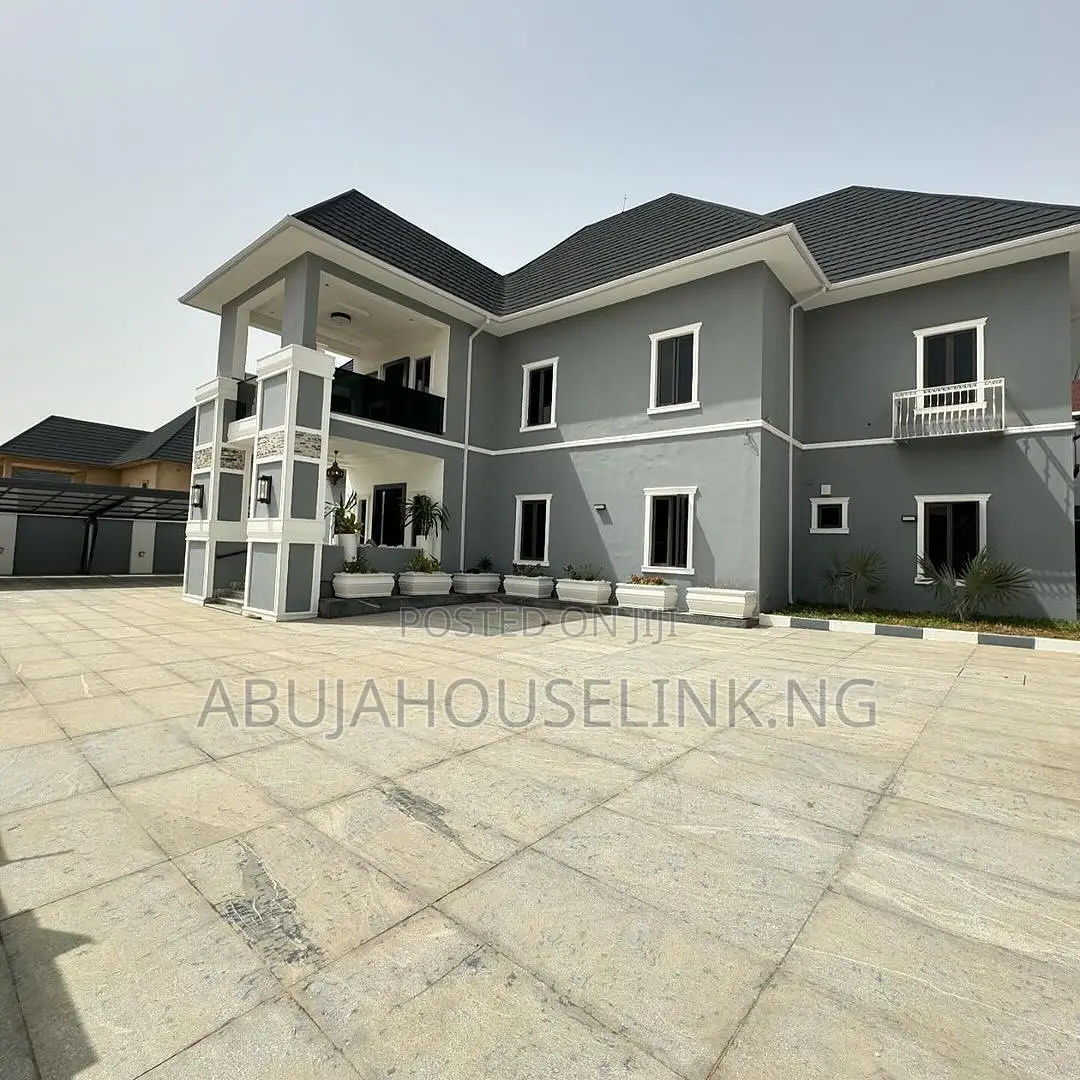 5bdrm Duplex in Asokoro Main Abuja for sale in Asokoro