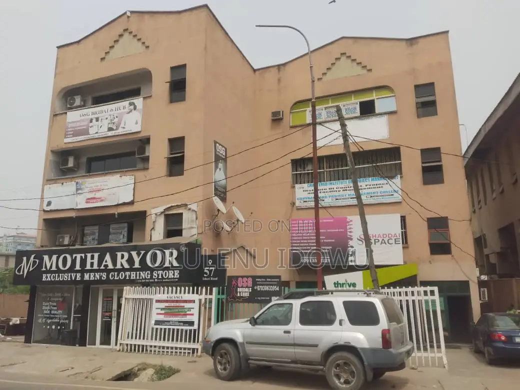 Furnished 2bdrm Block of Flats in Alimosho for sale in Alimosho