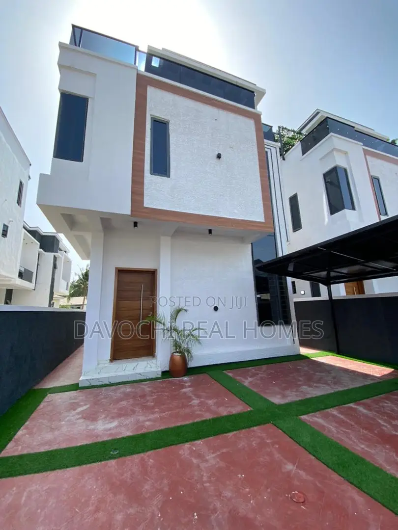 4bdrm Duplex in Ikota-Lekki for sale in Lekki