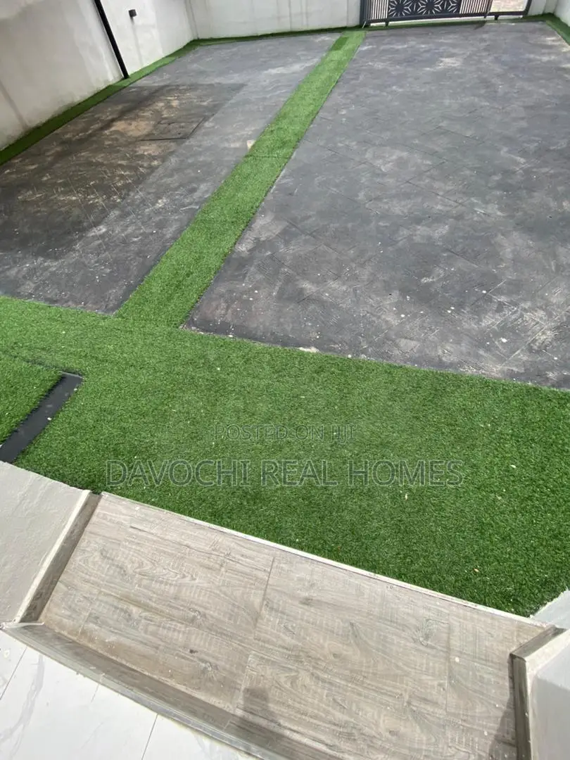 5bdrm Duplex in Ajah-Lekki for sale in Lekki