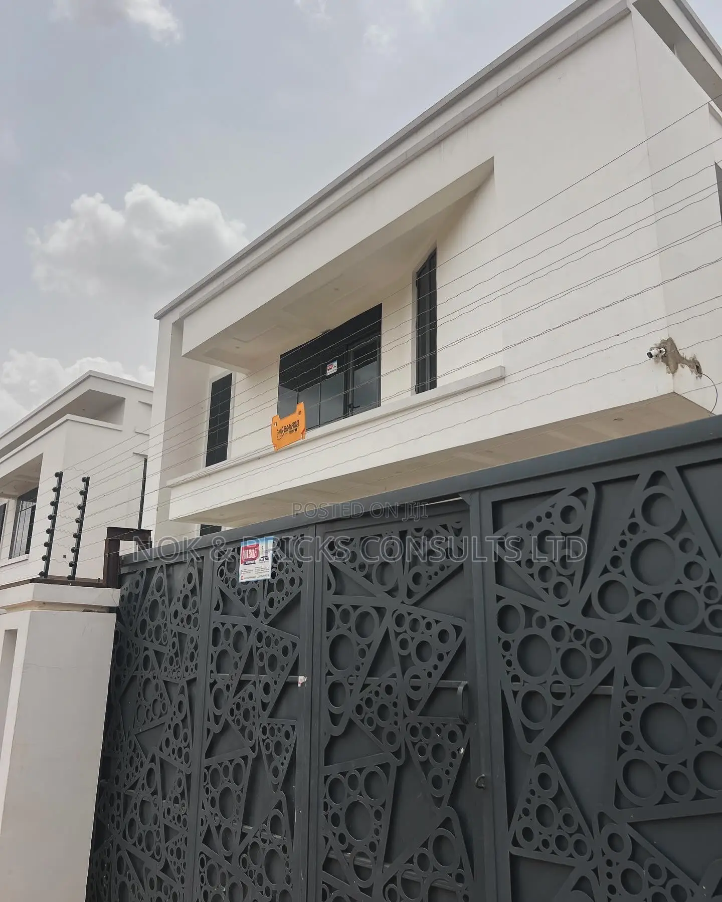 5bdrm Duplex in The Brigde, Galadimawa for sale in Galadimawa