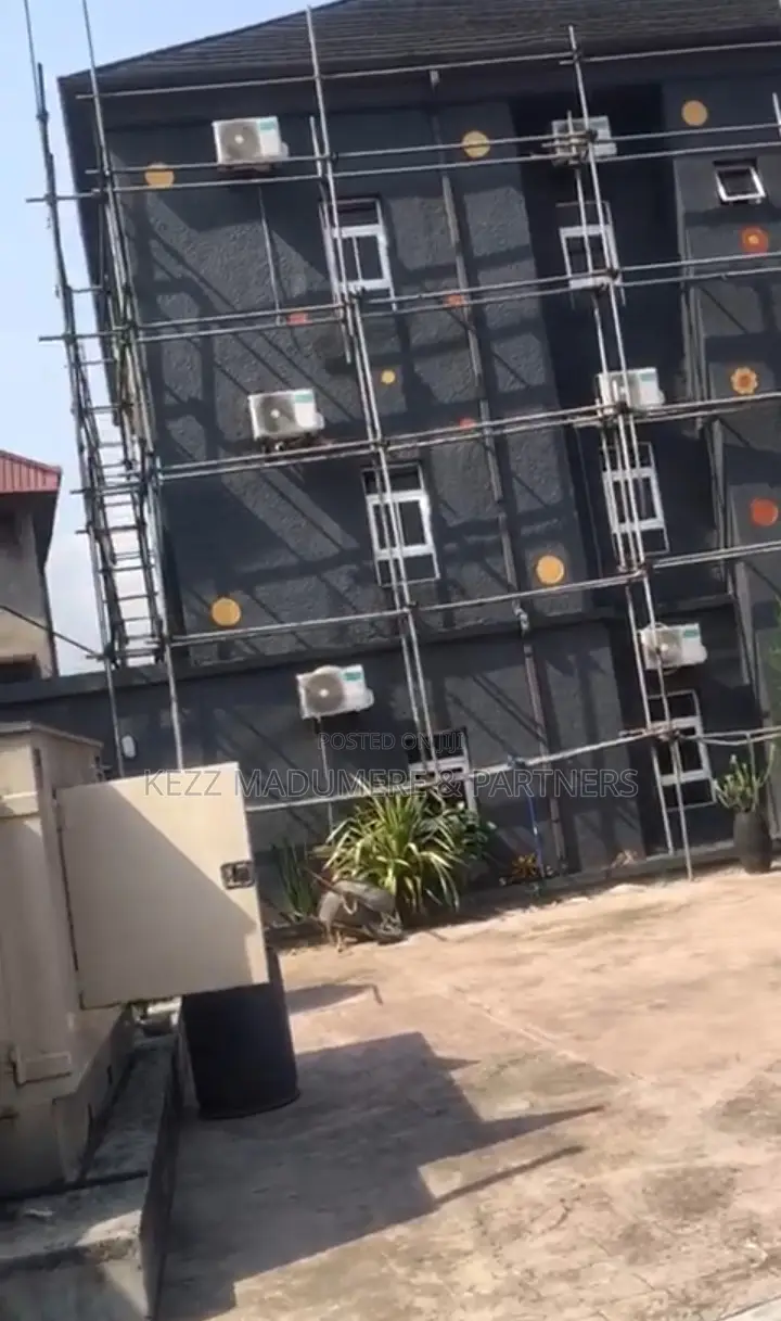 For Sale : 24 Rooms Functional Hotel in Port-Harcourt