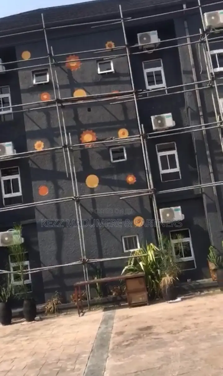 For Sale : 24 Rooms Functional Hotel in Port-Harcourt