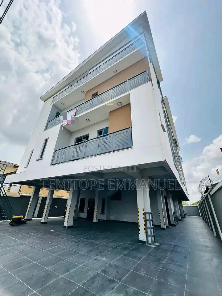 Furnished 4bdrm Duplex in Obanikoro, Anthony Village for sale in Anthony Village