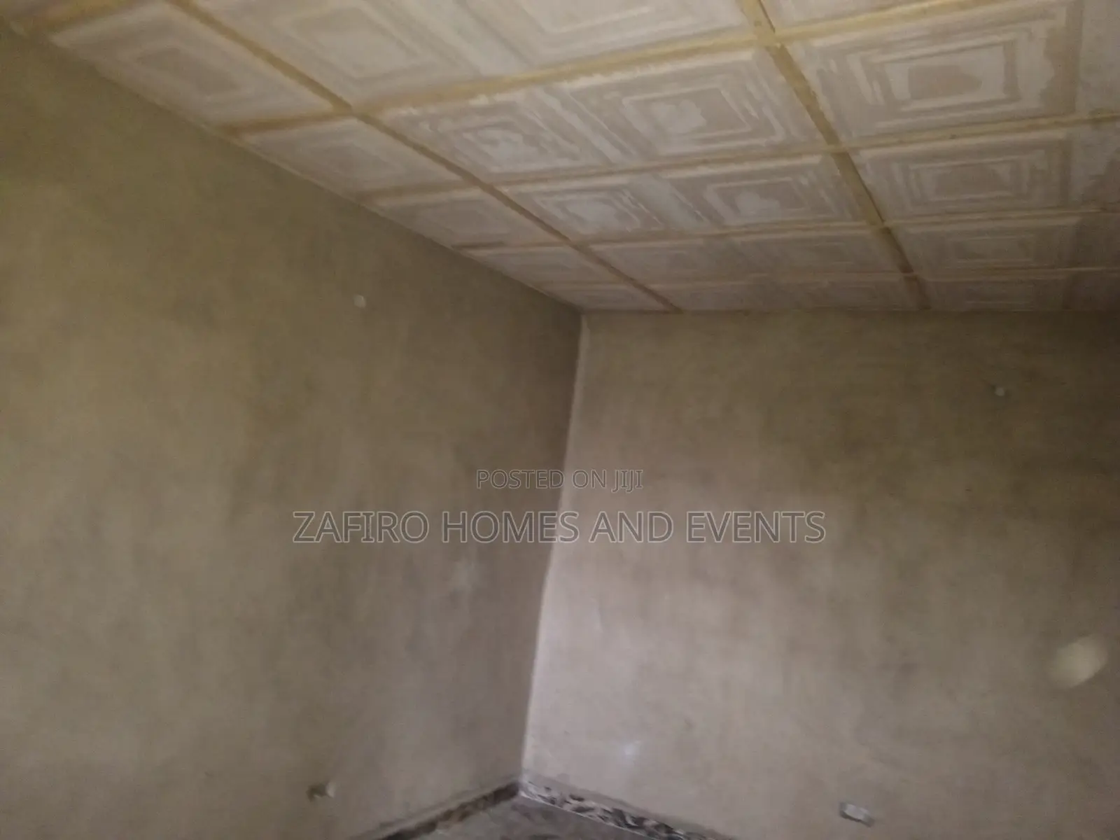5bdrm Bungalow in Aba Beji Aparaja Odo for sale in Odo Ona