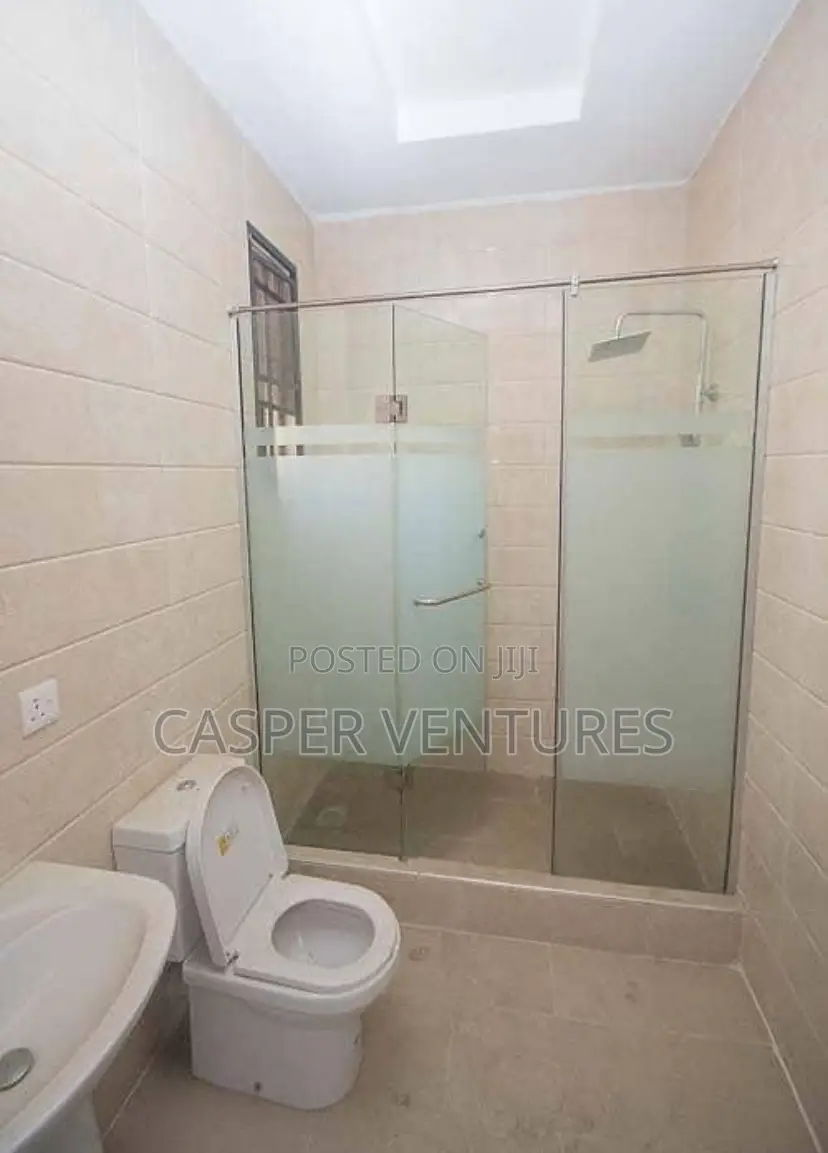 4bdrm Duplex in Osapa London for rent in Osapa london