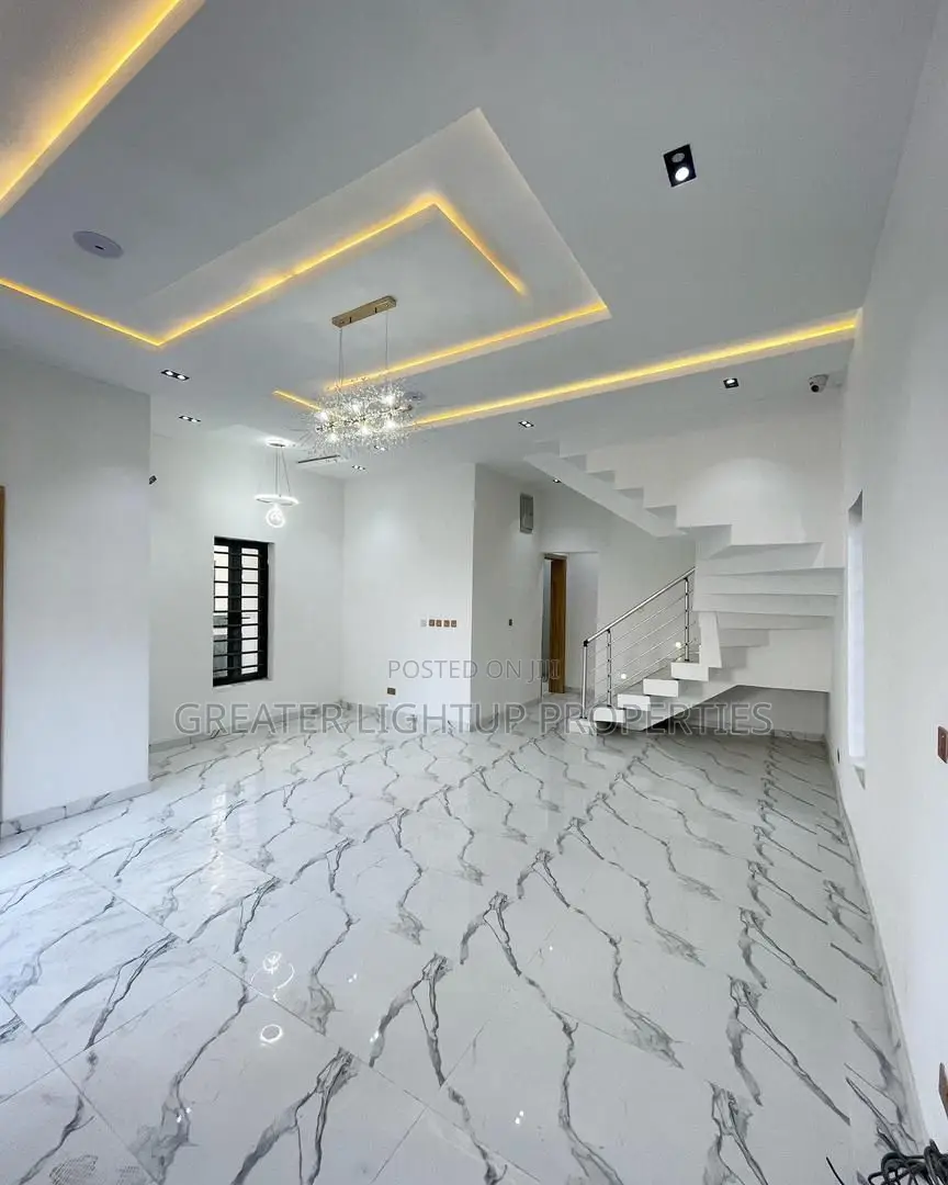 Furnished 4bdrm Duplex in Orchid Estate, Lekki for sale in Lekki