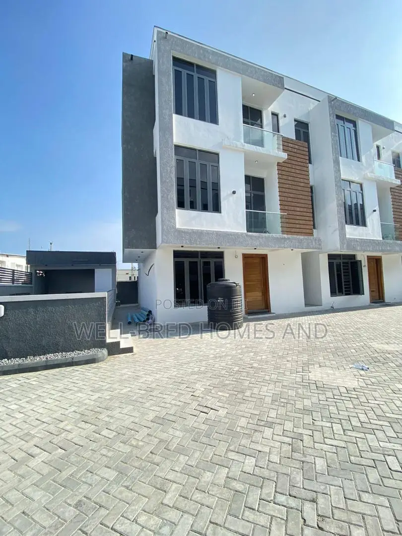 4bdrm Duplex in Lekki, Ikate for rent in Ikate