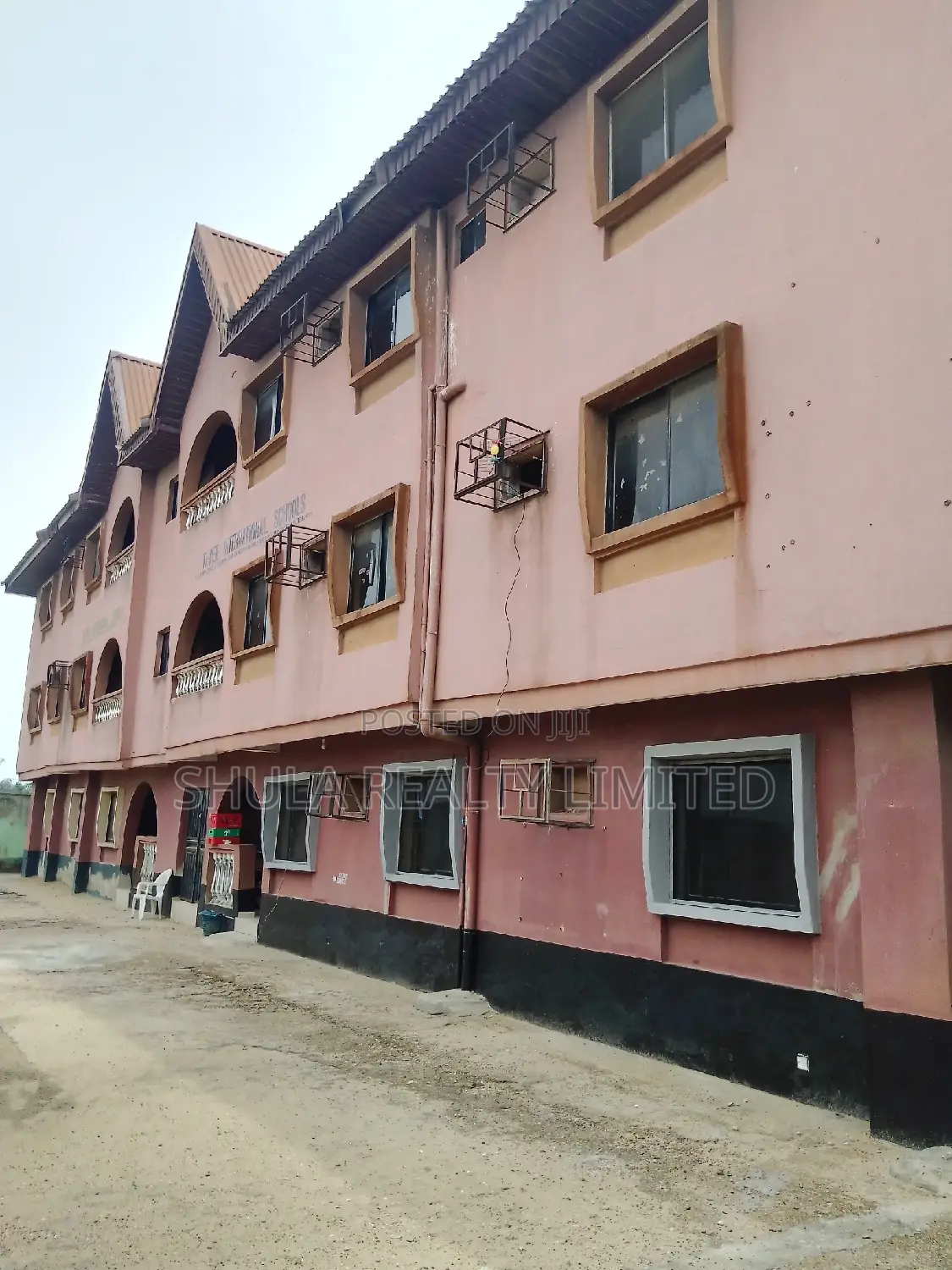 Furnished 20bdrm House in Agbara-Igbesan for sale in Agbara-Igbesan
