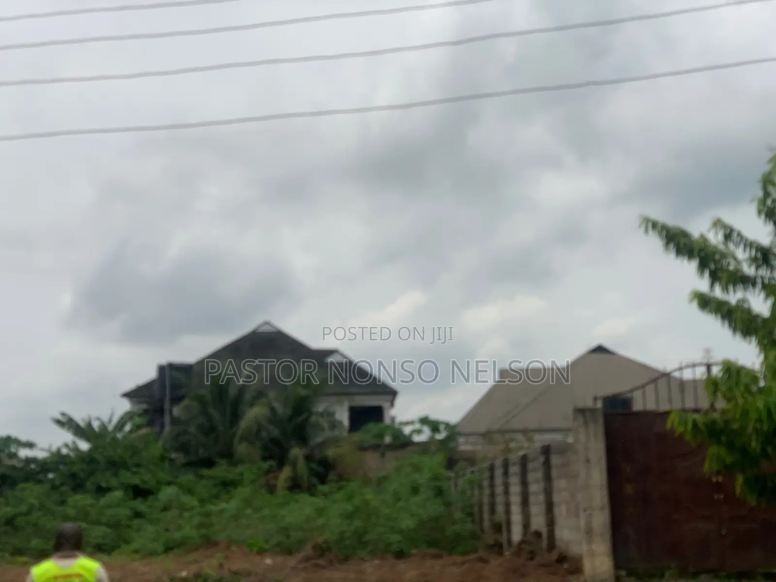 3bdrm Block of Flats in Avu Town, Owerri for sale in Owerri