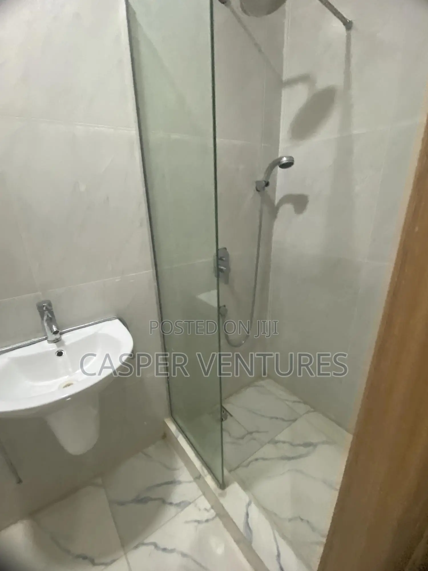 4bdrm Duplex in Osapa London for rent in Osapa london