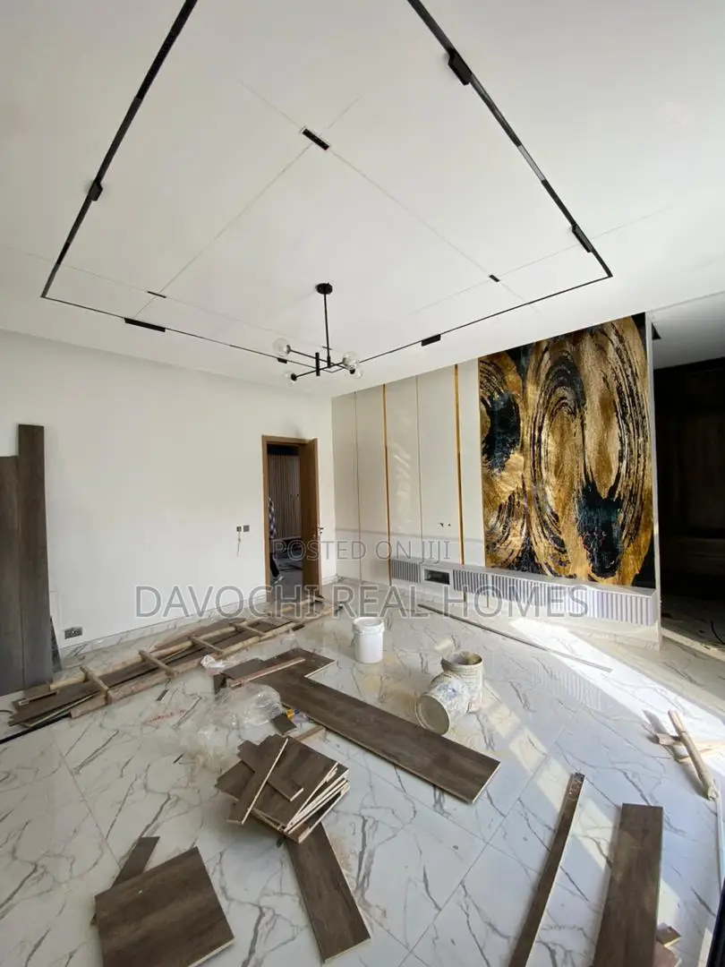 4bdrm Duplex in Lekki Phase 2 for sale in Lekki
