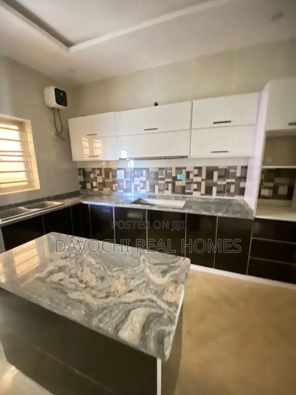 4bdrm Duplex in Chevron Conservation, Lekki for sale in Lekki