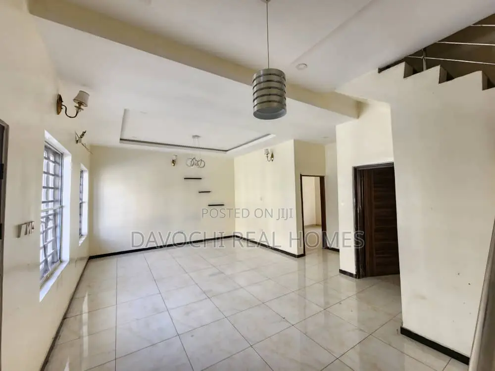 4bdrm Duplex in Orchid, Lekki for rent in Lekki