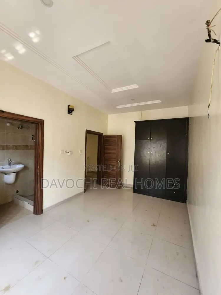 4bdrm Duplex in Orchid, Lekki for rent in Lekki