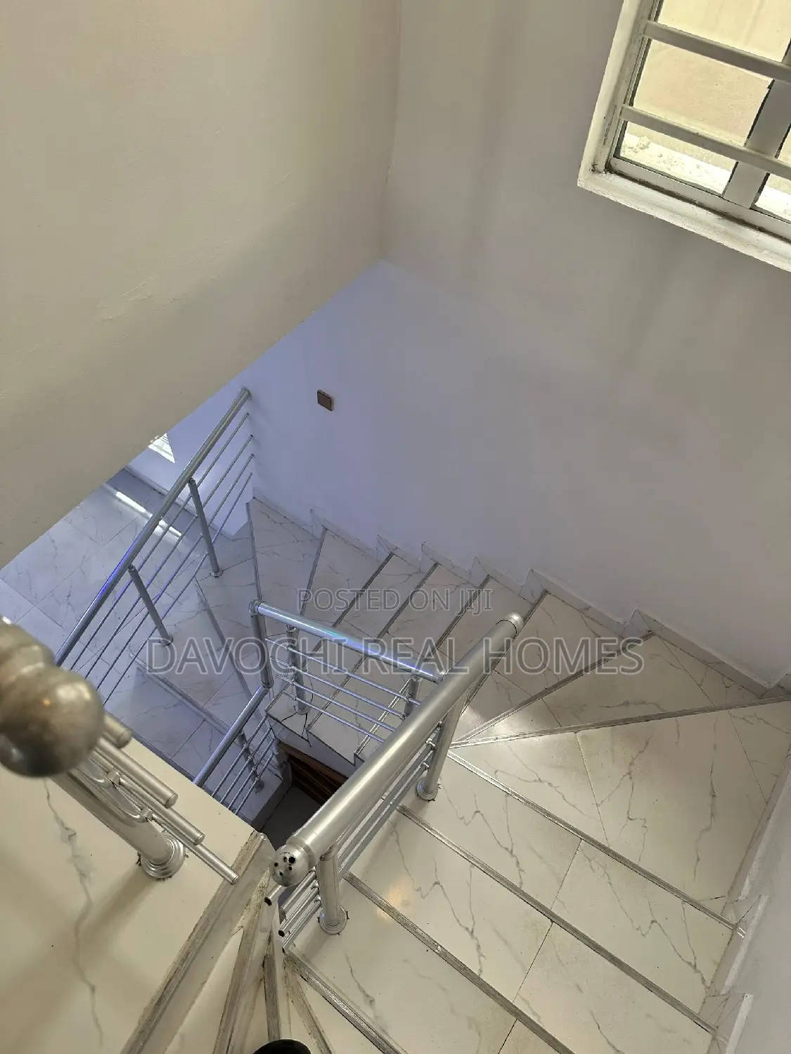 5bdrm Duplex in Chevron Drive, Lekki for rent in Lekki