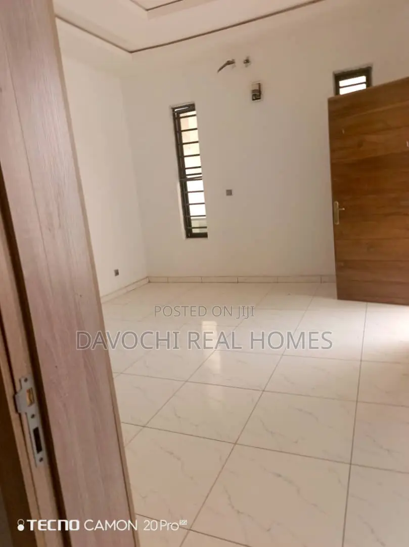 4bdrm Duplex in Ikota, Lekki for rent in Lekki