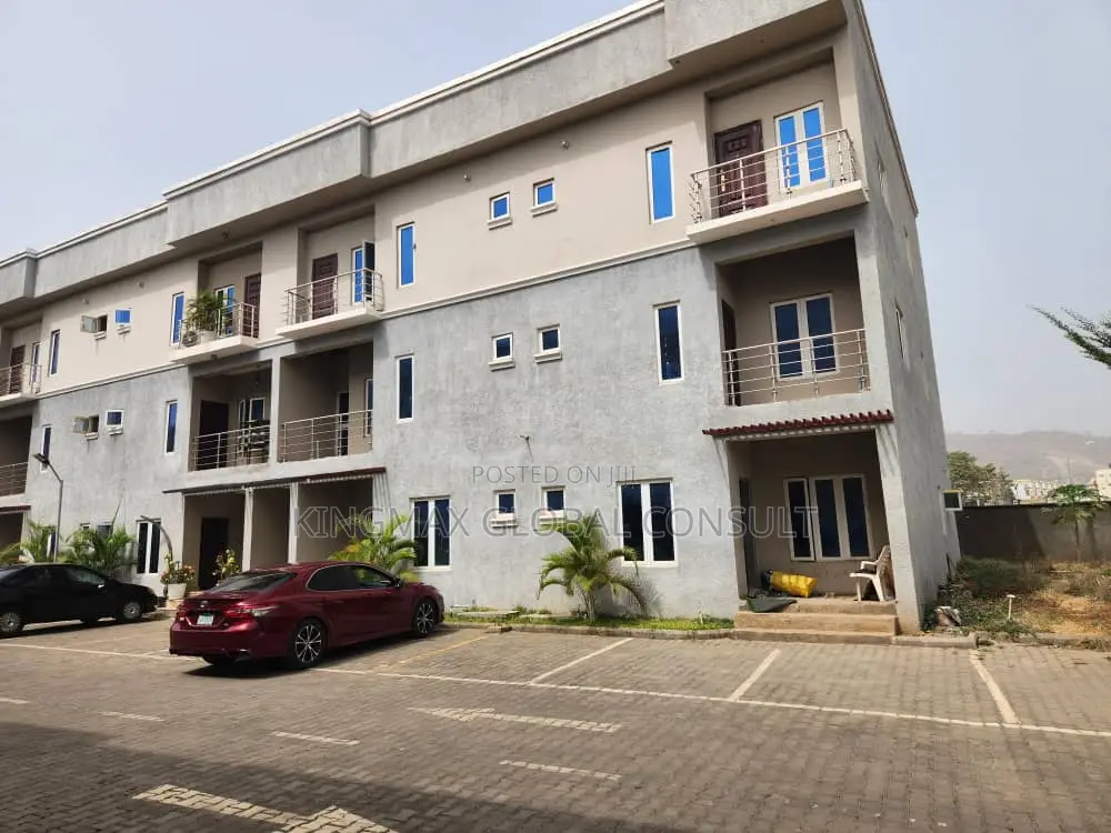5bdrm Duplex in Katampe Extension for sale in Katampe Extension