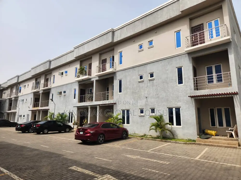 5bdrm Duplex in Katampe Extension for sale in Katampe Extension
