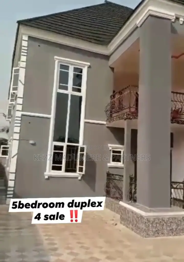 5bdrm Duplex in Off Nta Road, Port-Harcourt for sale in Port-Harcourt