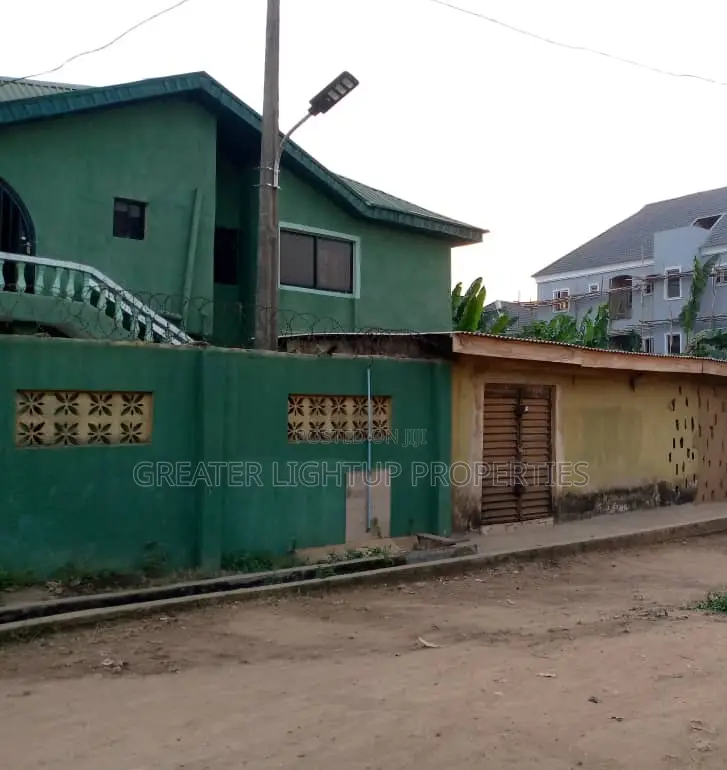 Furnished 3bdrm Block of Flats in Fagbile, Alimosho for sale in Alimosho