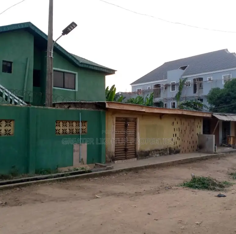 Furnished 3bdrm Block of Flats in Fagbile, Alimosho for sale in Alimosho