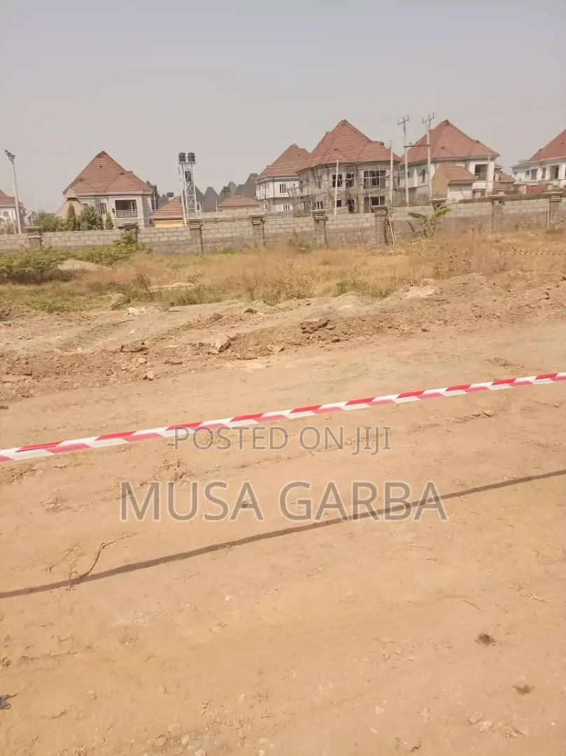 Plot Your Path: Land Deals You Can't Miss in Apo District