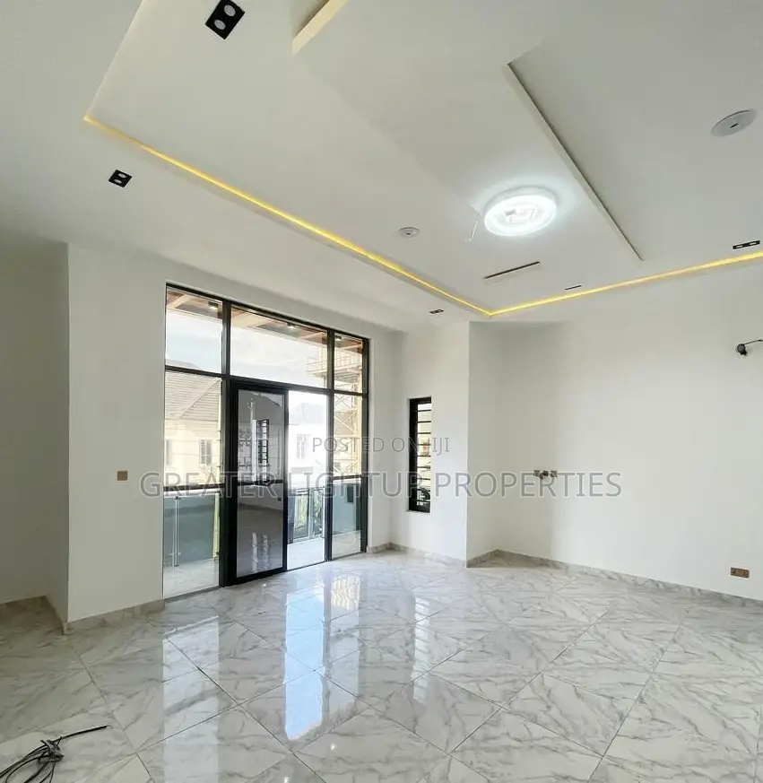 Furnished 4bdrm Duplex in Diamond Estate, Ajah for sale in Ajah
