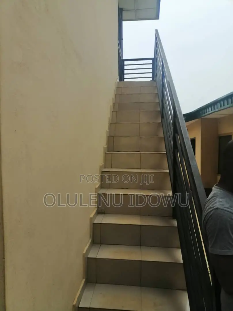 10 Rooms Hotel for Sale at Oluwaga in Alimosho