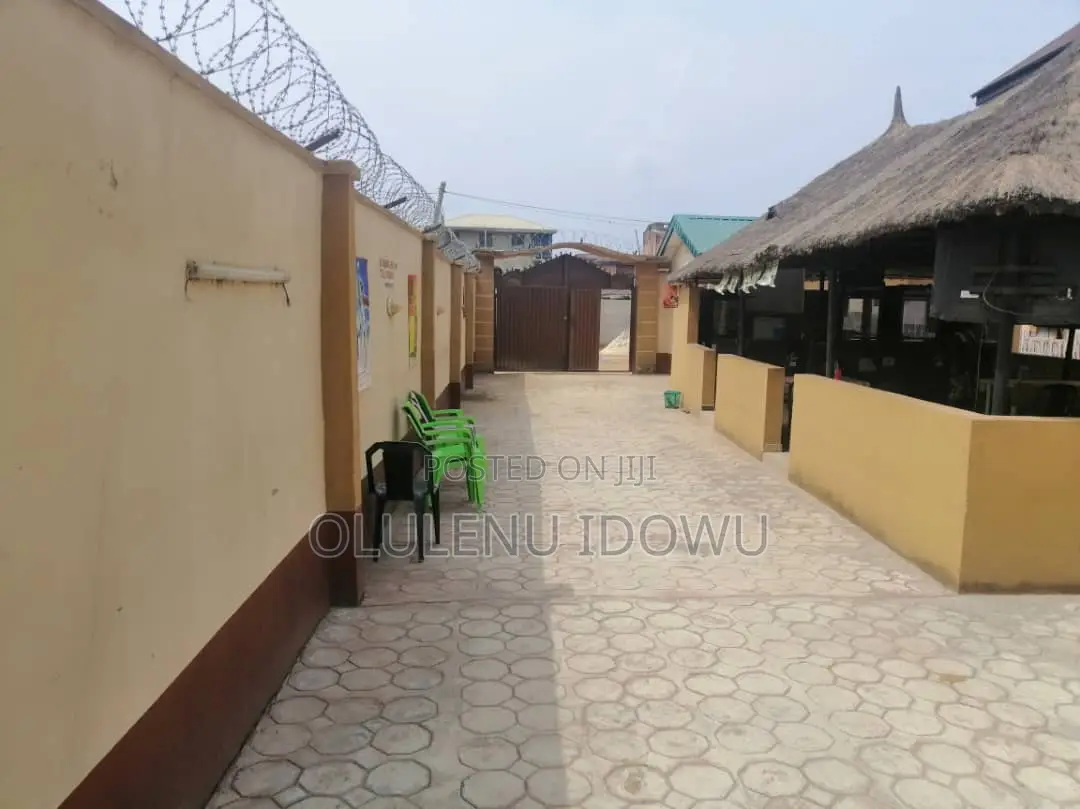 10 Rooms Hotel for Sale at Oluwaga in Alimosho