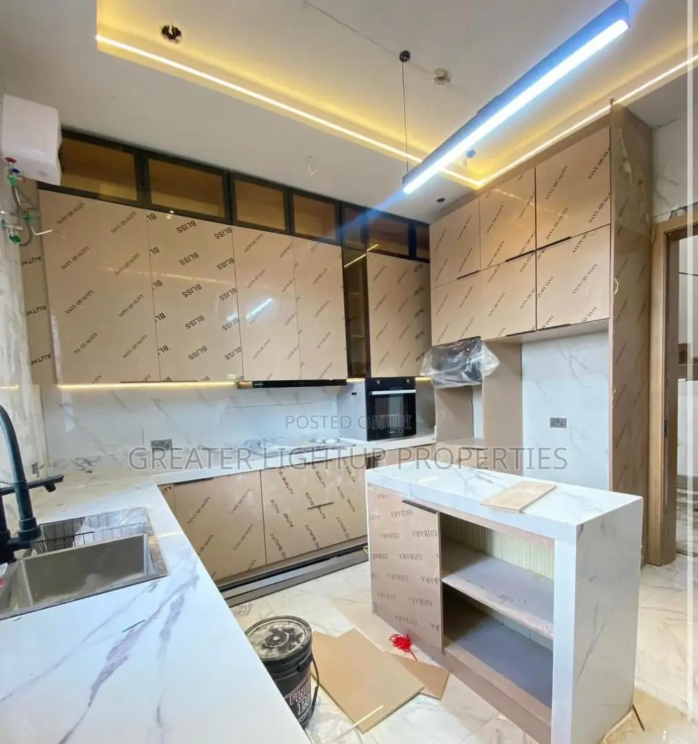 Furnished 4bdrm Duplex in Orchid Estate, Lekki for sale in Lekki