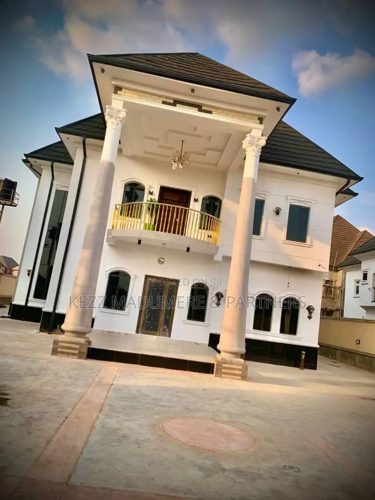 5bdrm Duplex in Near Shoprite , Egbu for sale in Owerri