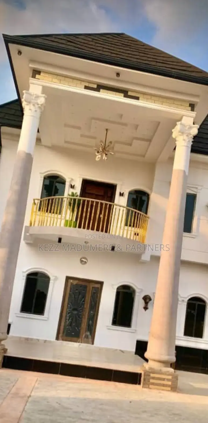 5bdrm Duplex in Near Shoprite , Egbu for sale in Owerri