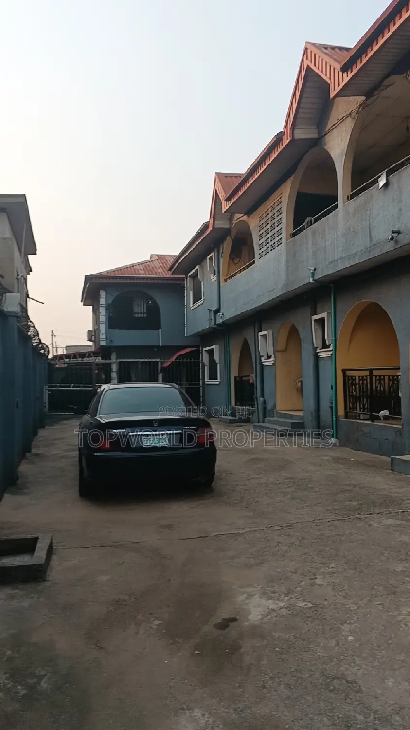 Furnished 3bdrm Block of Flats in Secured Estate for sale in Fagba