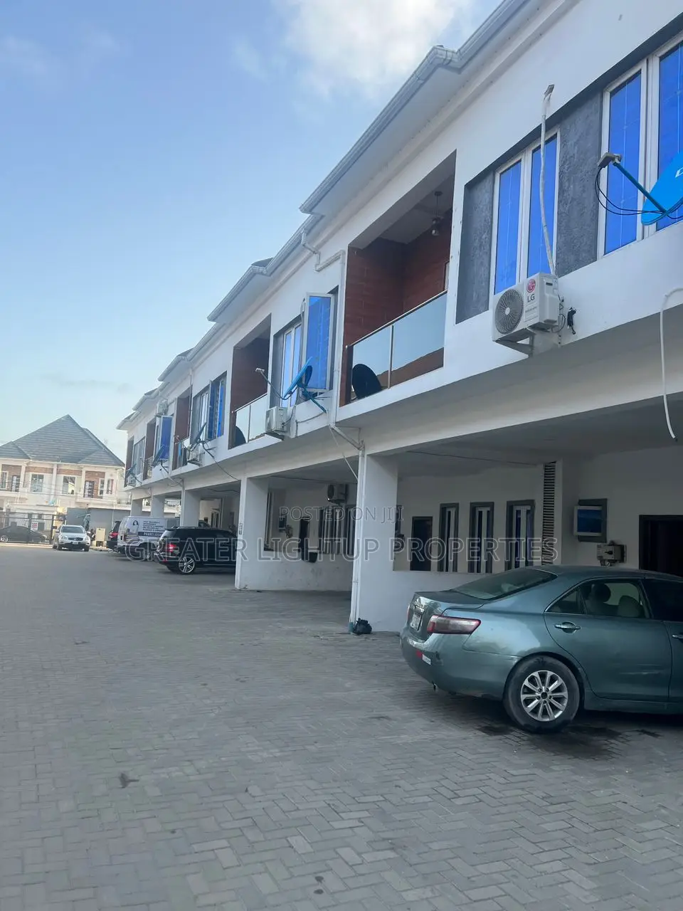 Furnished 4bdrm Townhouse/Terrace in Orchid Estate, Lekki for sale in Lekki